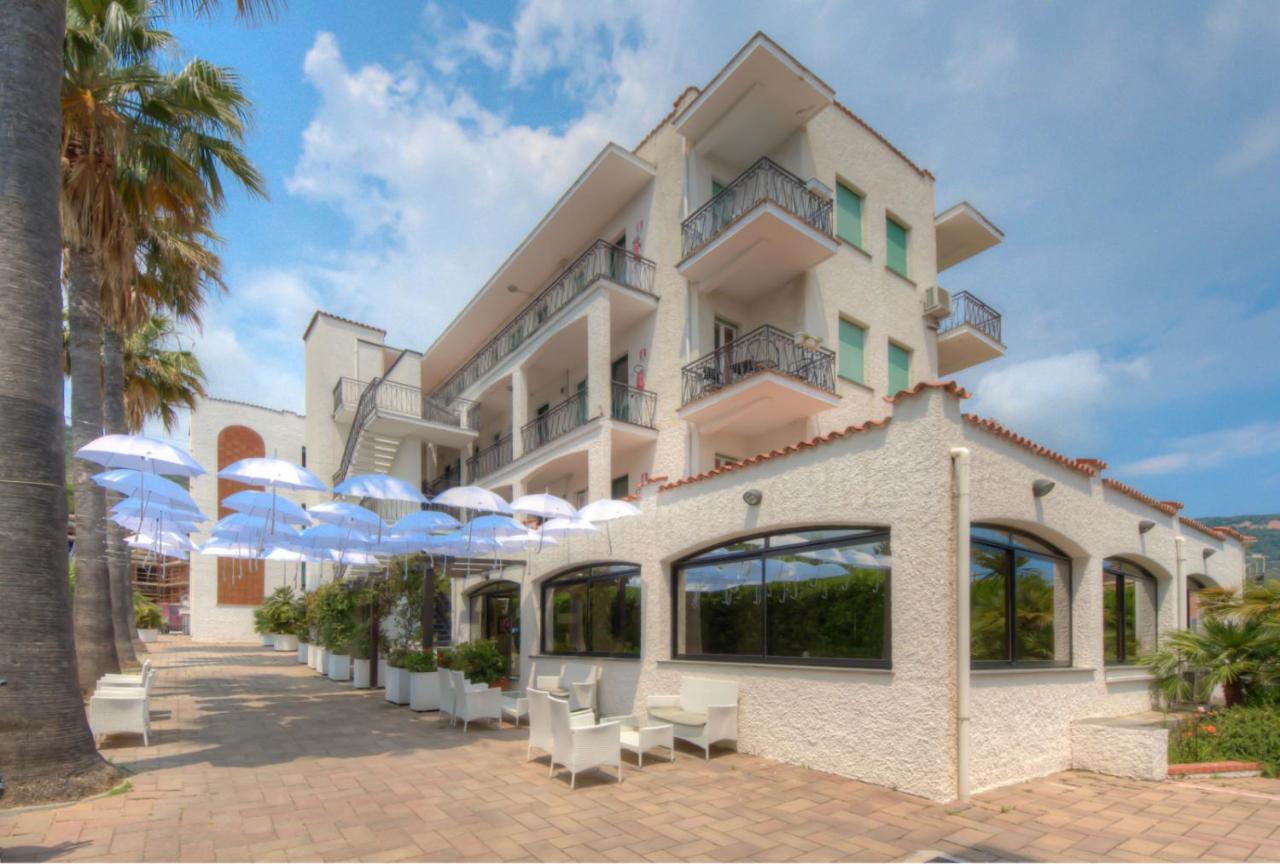 Residence Riviera Mare Pietra Ligure Exterior photo